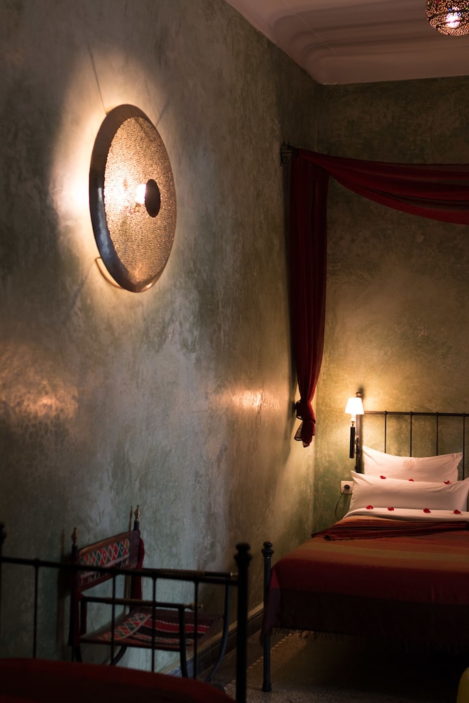 Riad Lhena 26/45