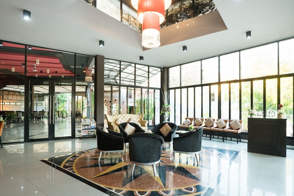 Prelude Hotel 58/69
