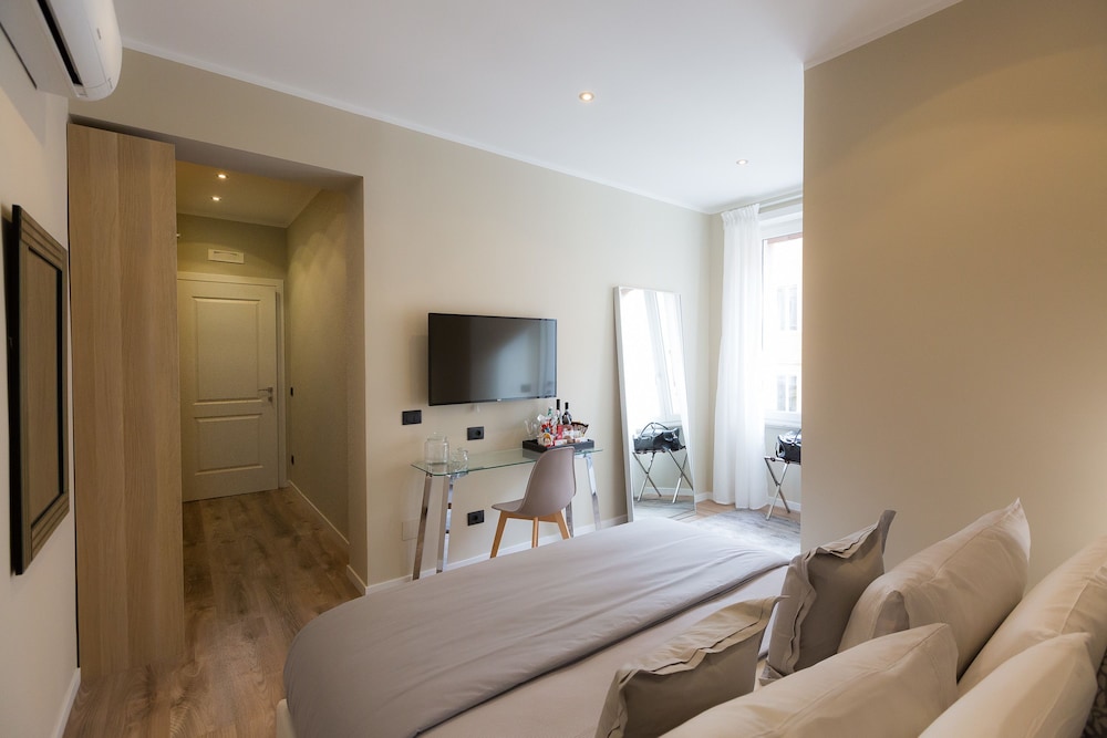 126 Gracchi Suites 10/47