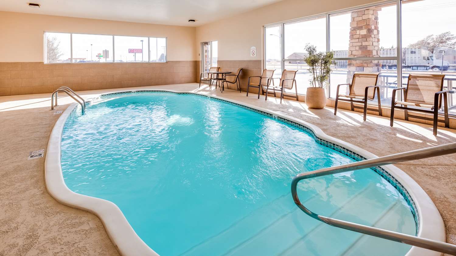 Best Western El-Quartelejo Inn & Suites 6/12