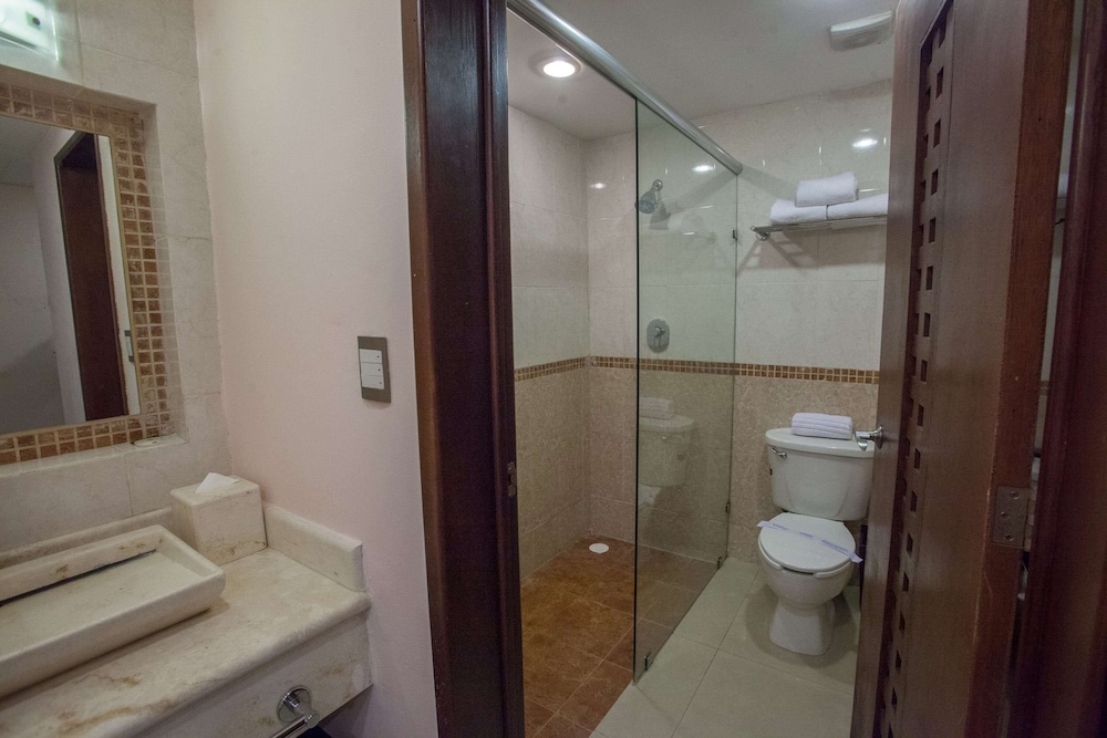 WYNDHAM MERIDA 21/58