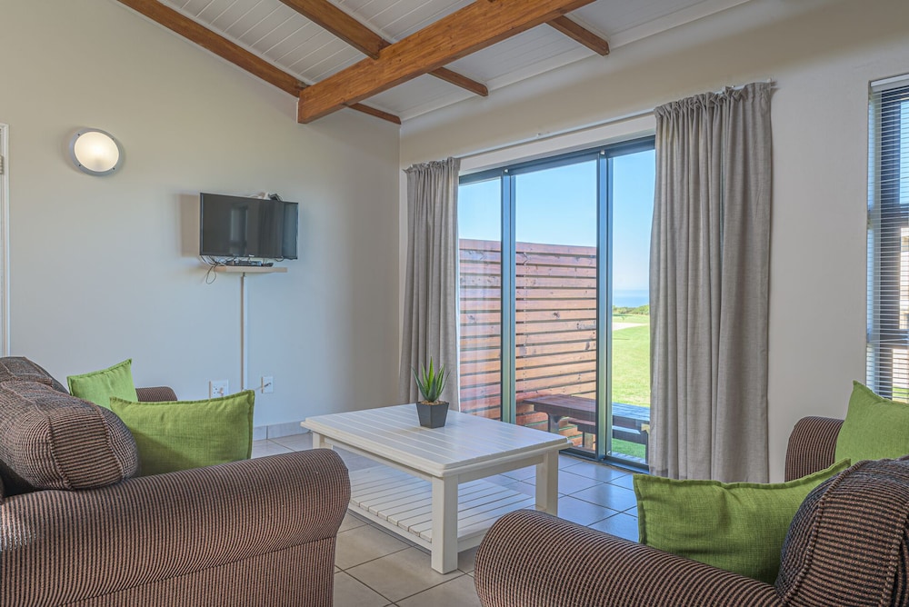 Fynbos Golf and Country Estate 25/50