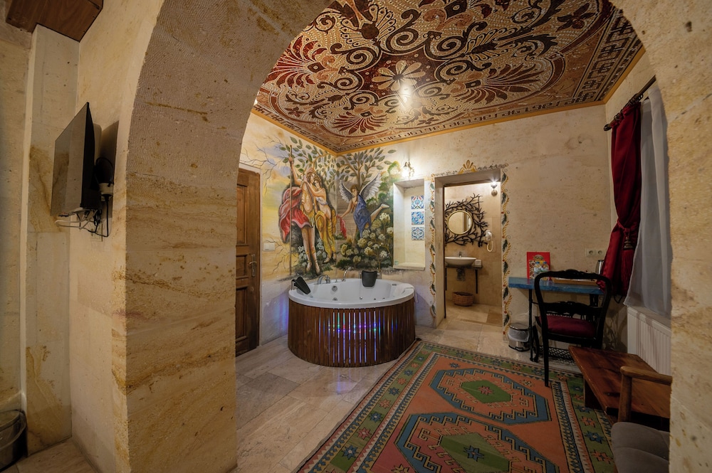 Corner In Cappadocia 7/46