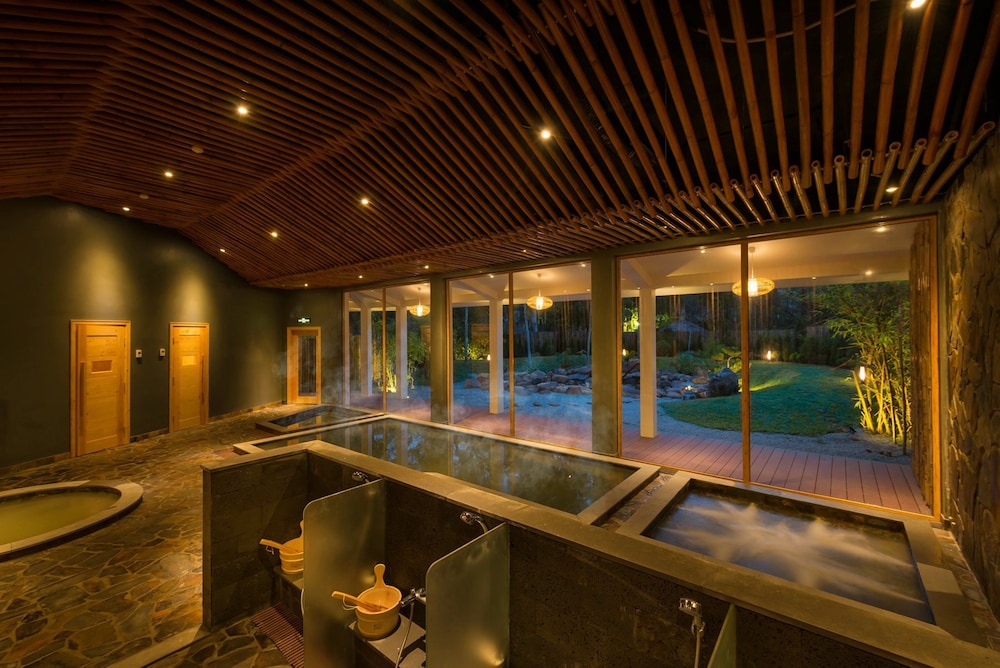 Alba Thanh Tan Hot Springs Resort 22/51