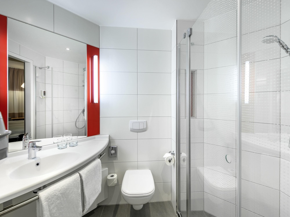 Ibis Landshut City 63/64
