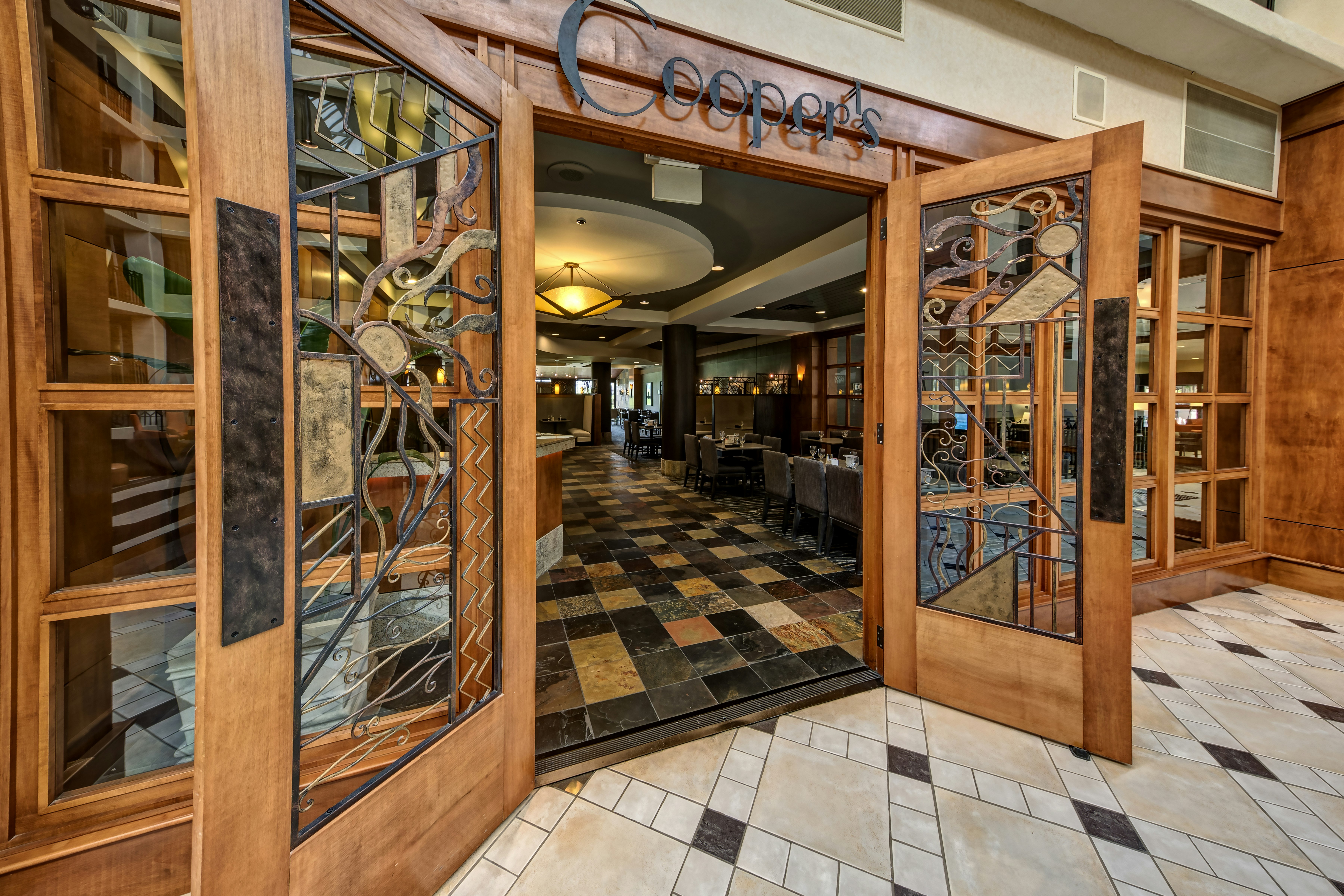 Hilton Knoxville Airport 27/81