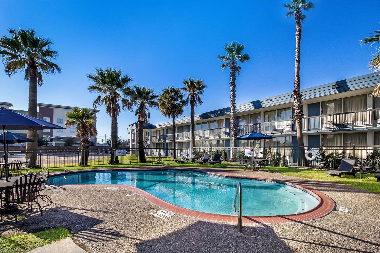 Quality Inn Pasadena - Houston East 60/63