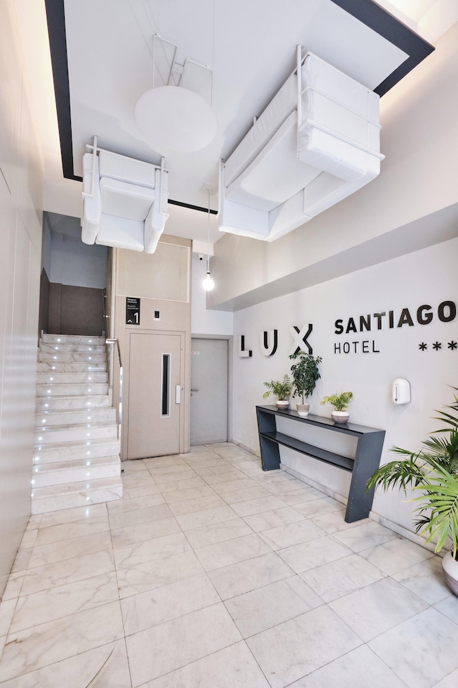Lux Santiago 39/50