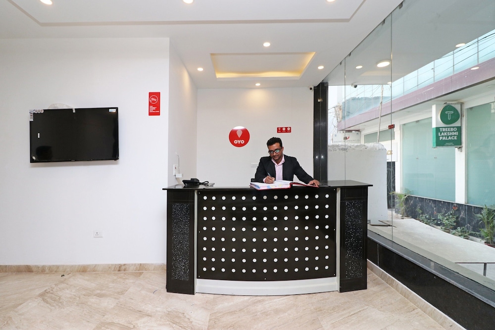 Oyo 10274 Hotel Aamara 6/61