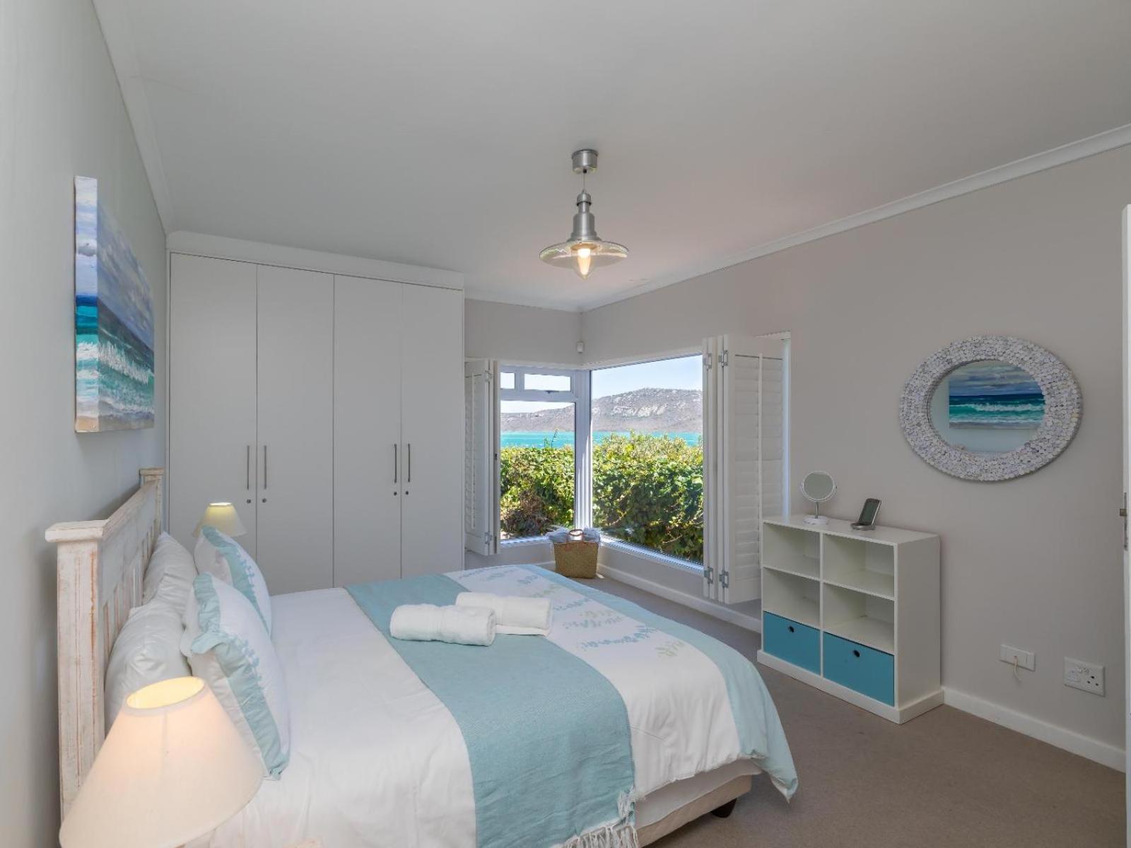 Lagoon Escape Beach Villa 9/43