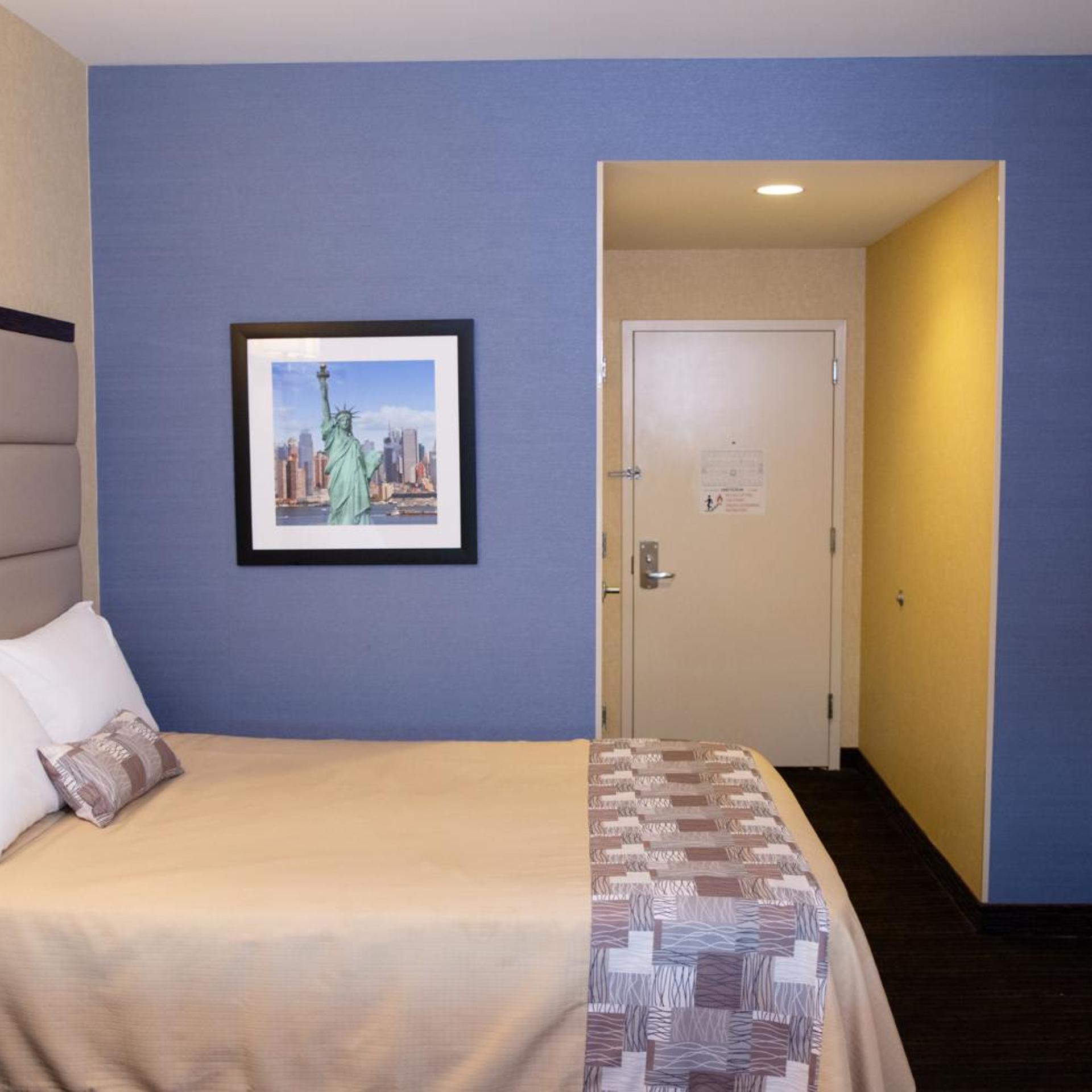 7 Days Hotel Bronx 27/61
