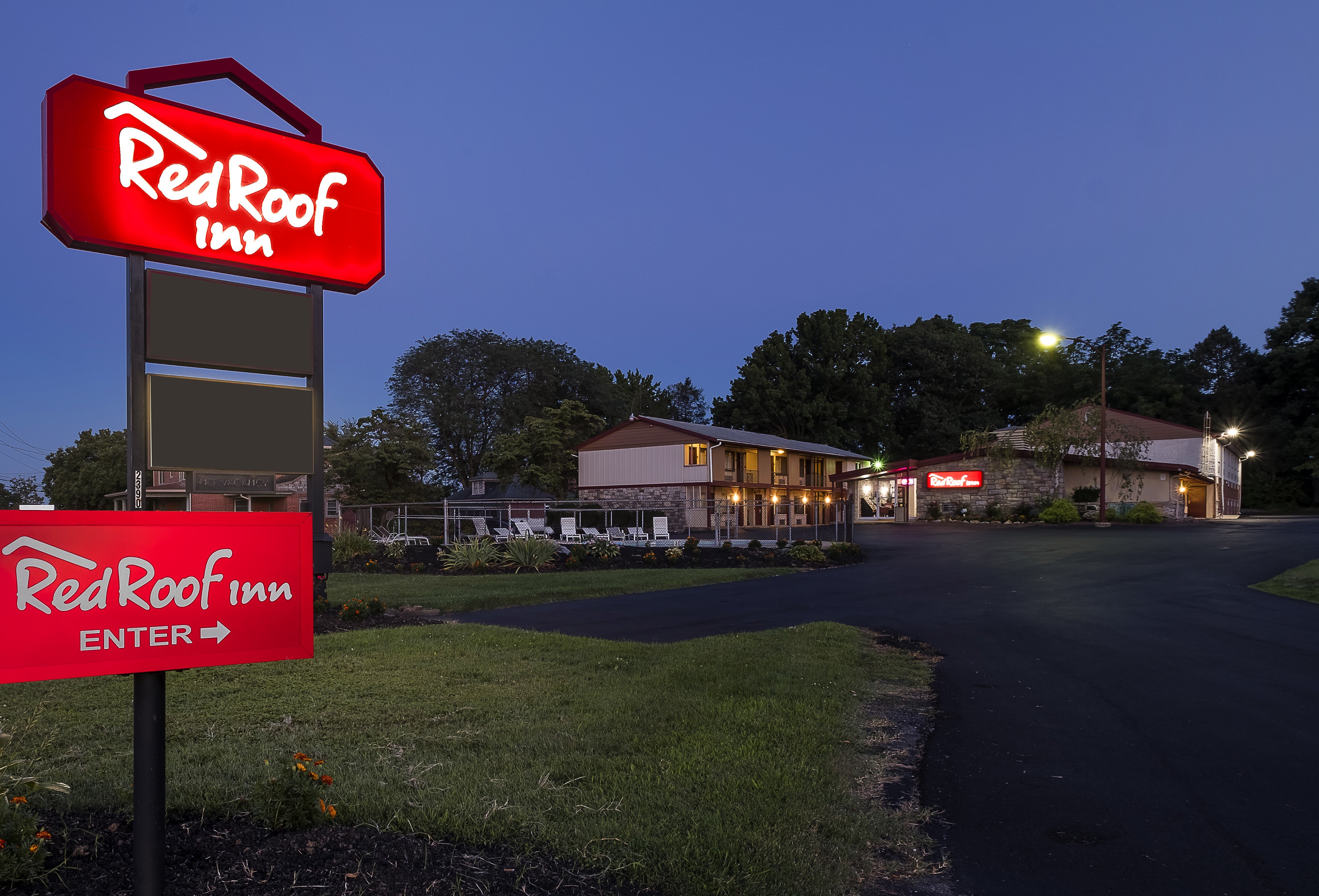 Red Roof Inn Lancaster Strasburg 20/21