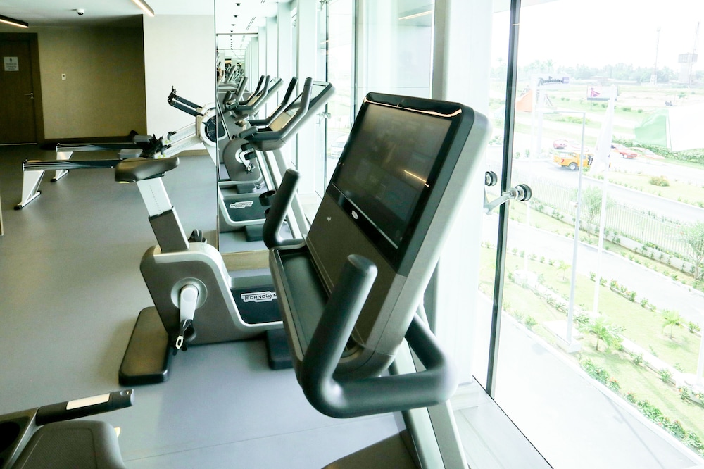 RADISSON BLU HOTEL, ABIDJAN AIRPORT 37/74