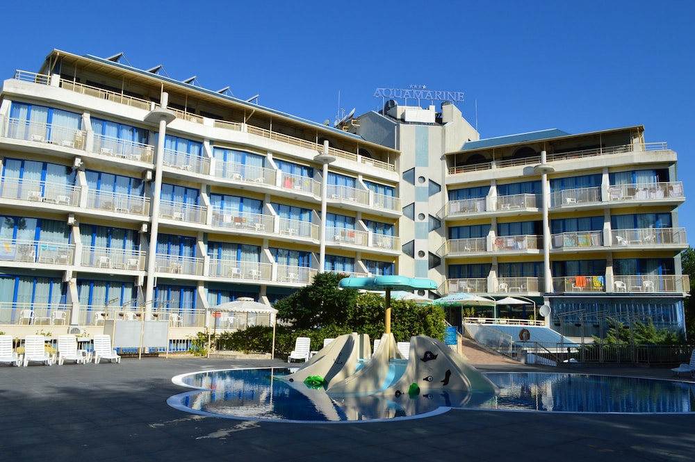 Aquamarine Hotel 60/68