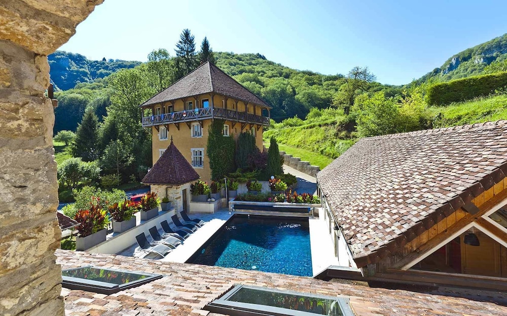 CASTEL DAMANDRE 45/58