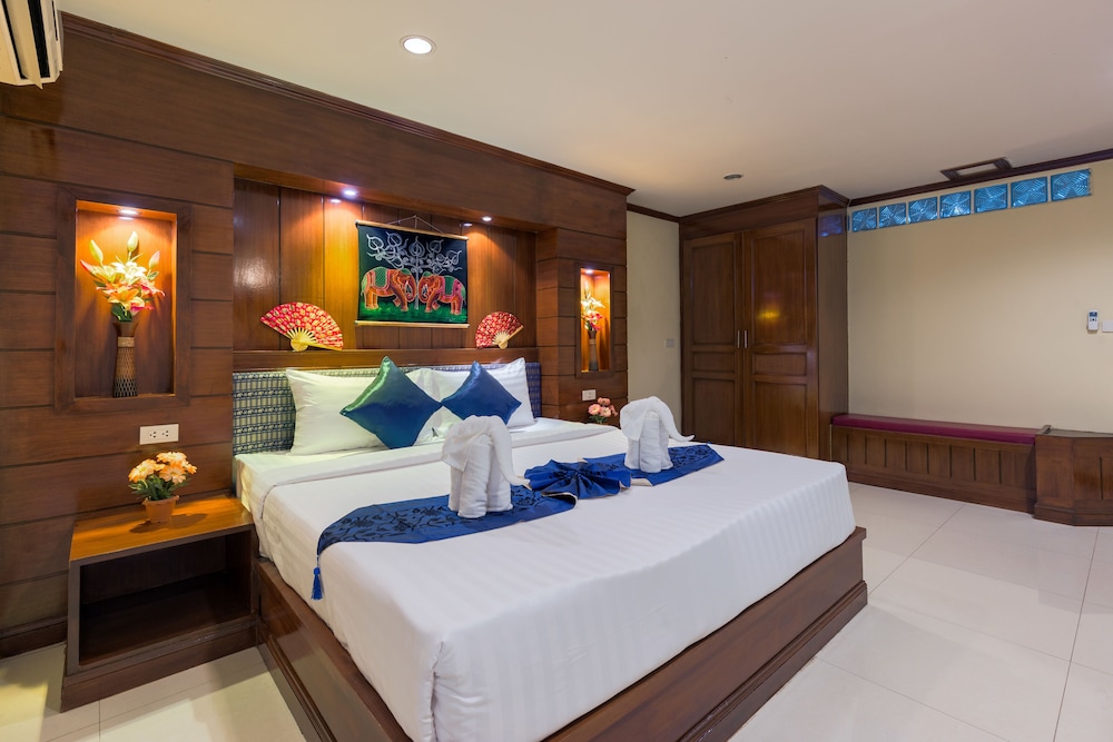 SUPERIOR, DOUBLE BED