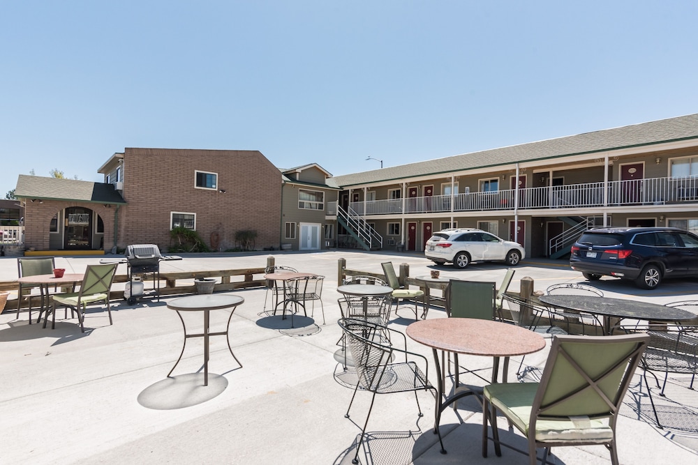 Rodeway Inn Montrose 22/31