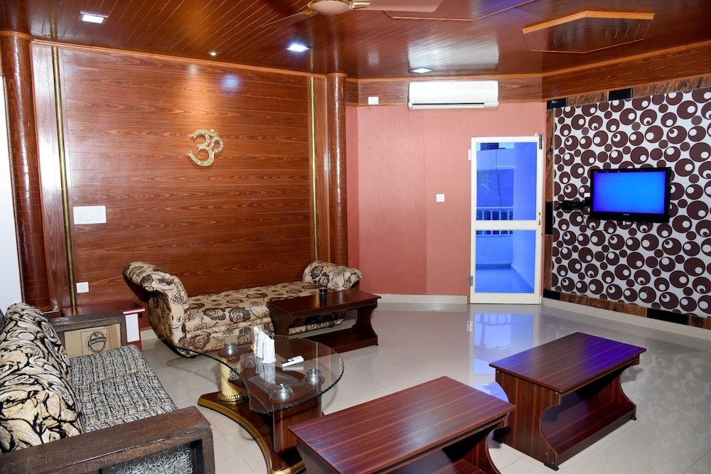 Sharada International Hotel 21/31