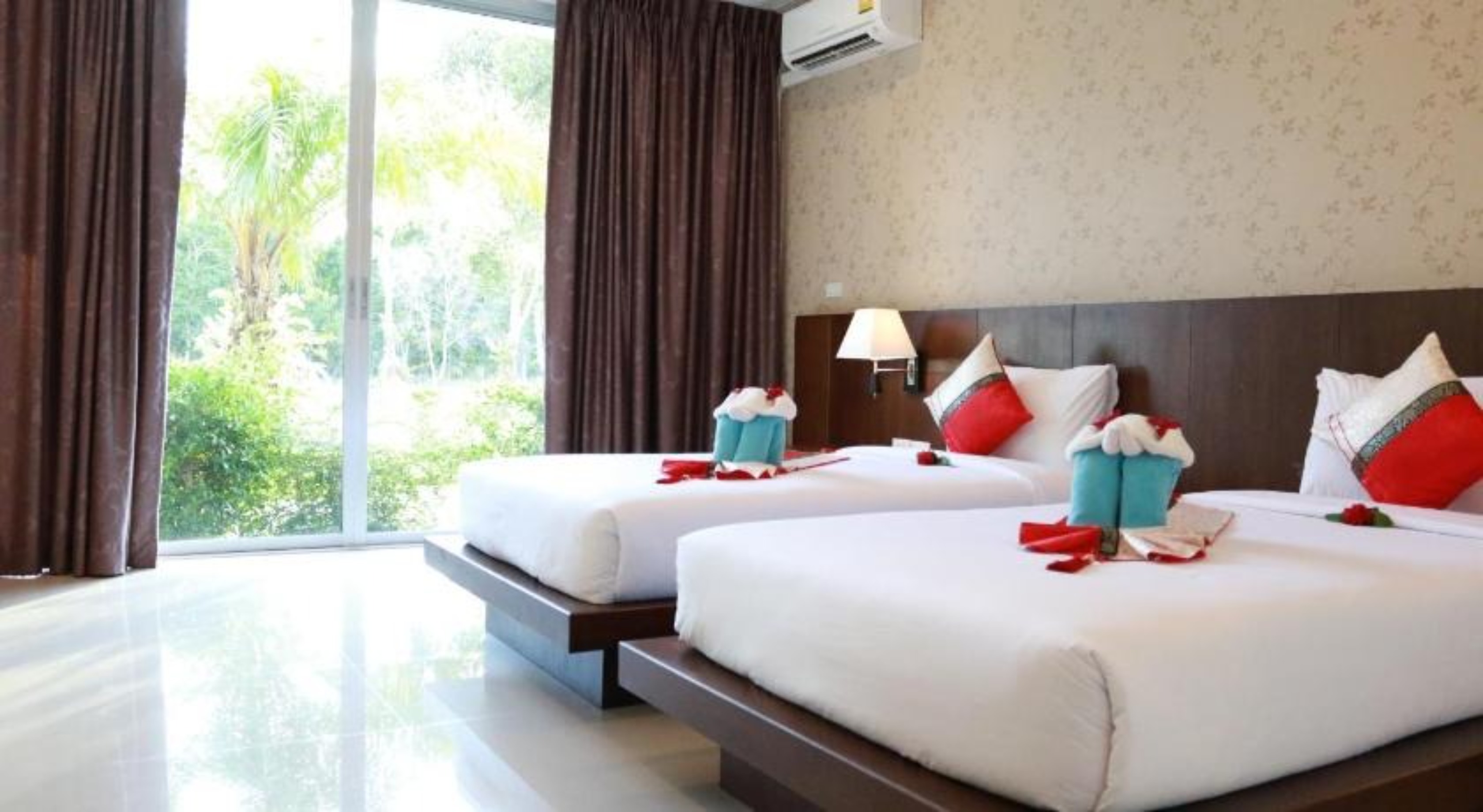 The Pano Hotel & Residence 14/57