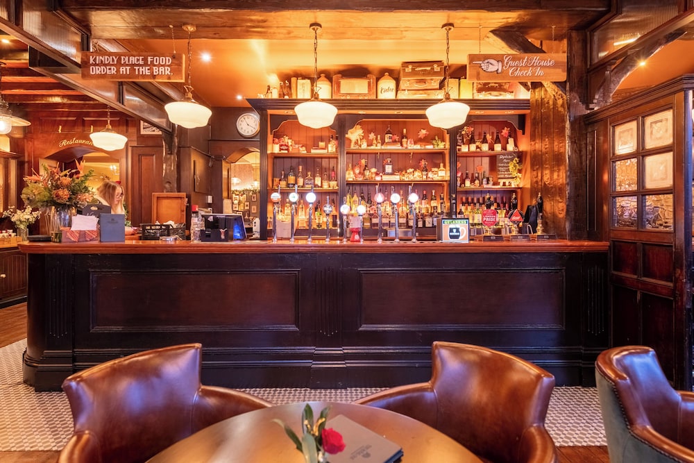 The Royal Oak 38/50