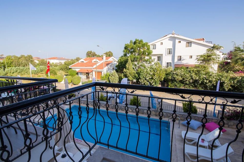Datca Beyaz Ev Otel 3/31
