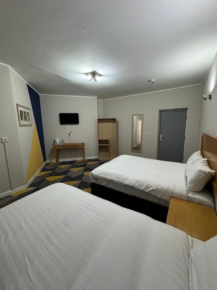 OYO Weaste Hotel 22/50