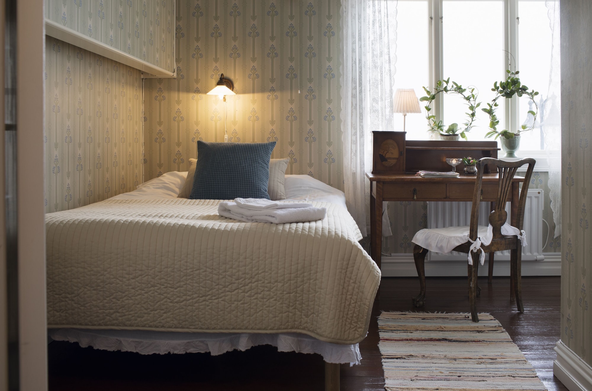 غرفة بسرير مزدوج، Strandvillan Hotell & Vandrarhem Lysekil 2/8