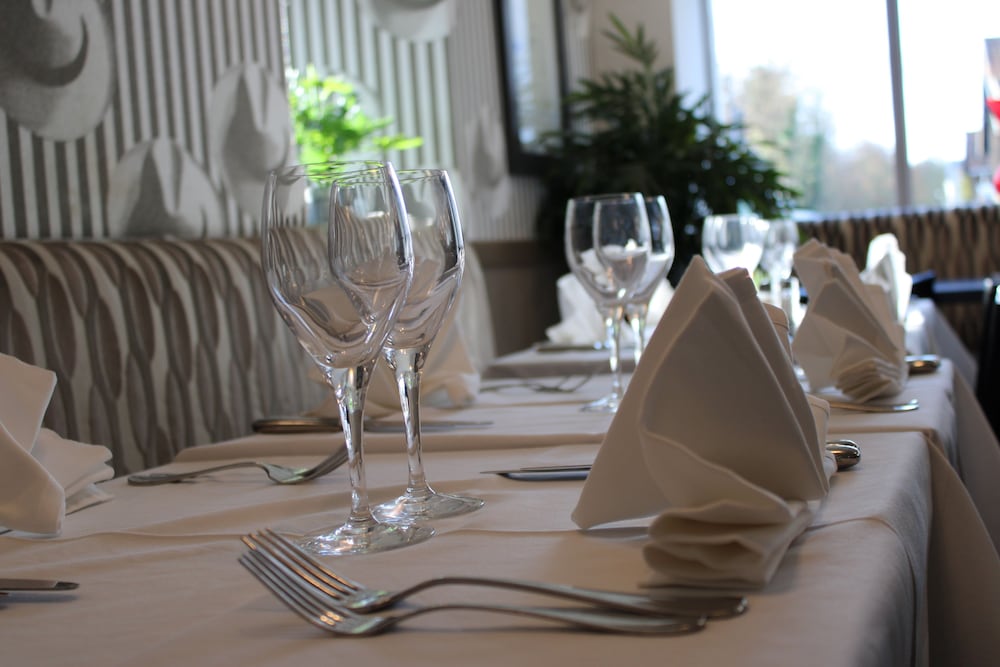 restaurant-cafeteria