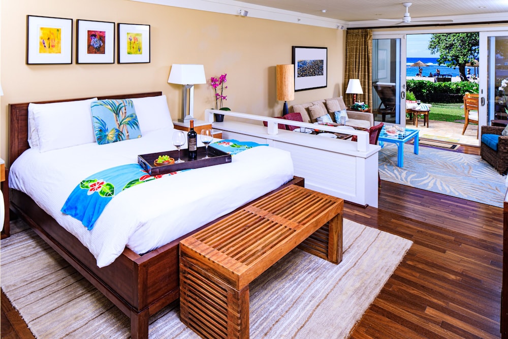 DELUXE, VILLA, QUEEN BED, BEACH VIEW, SOFA