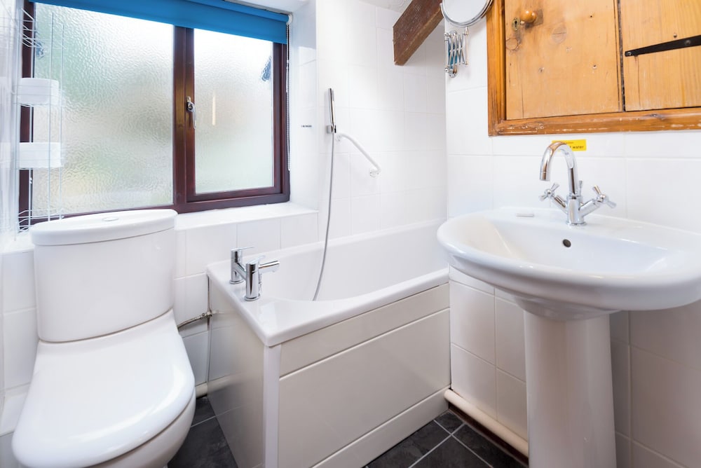 North Devon Cottages 42/50