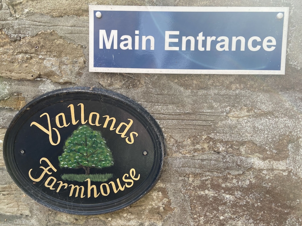 Yallands Farmhouse 34/51