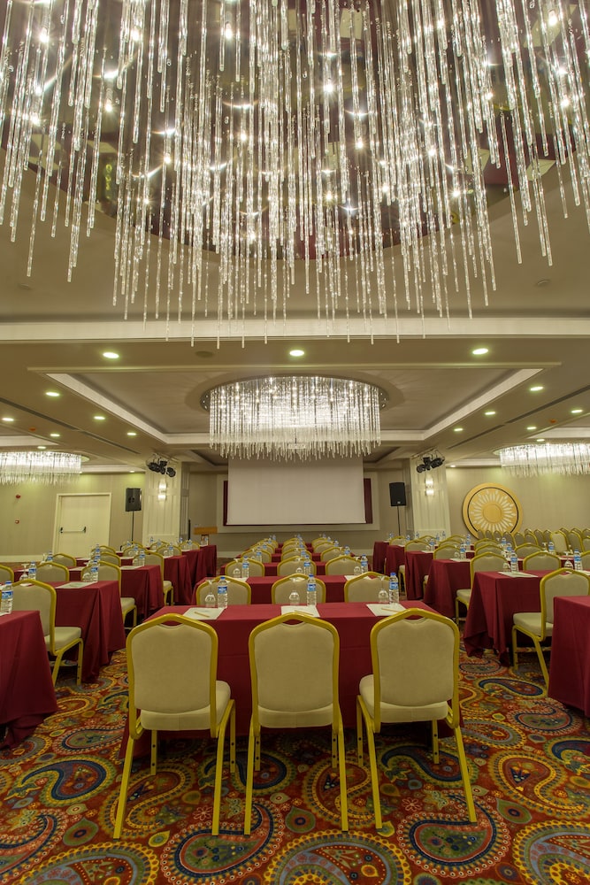 Sensitive Premium Resort & Spa 64/71