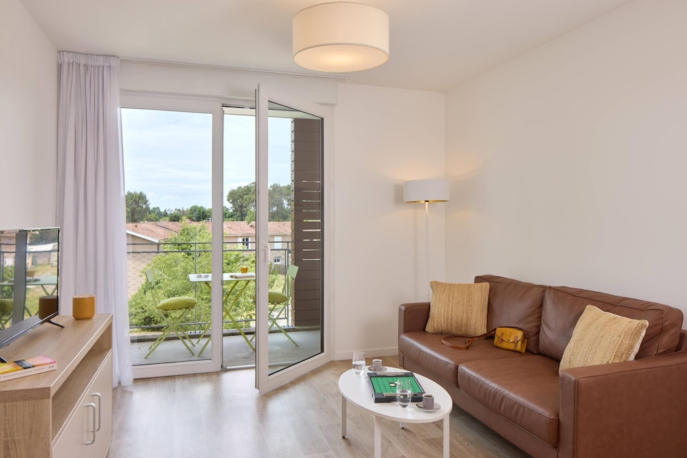 Quality Aparthotel Mont-de-Marsan 25/42
