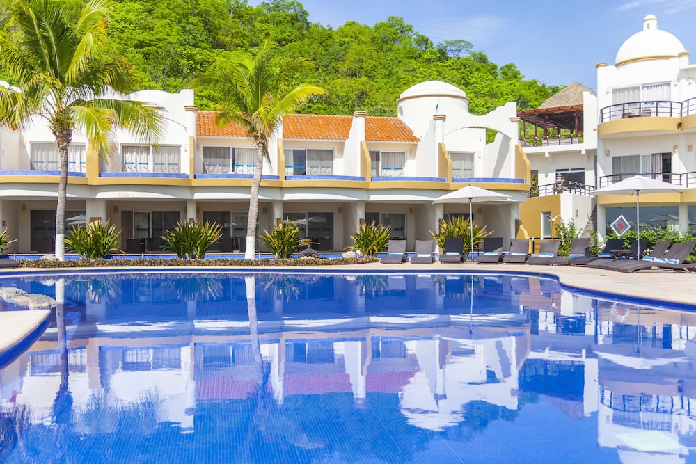 Quinta Bella Huatulco 1/70