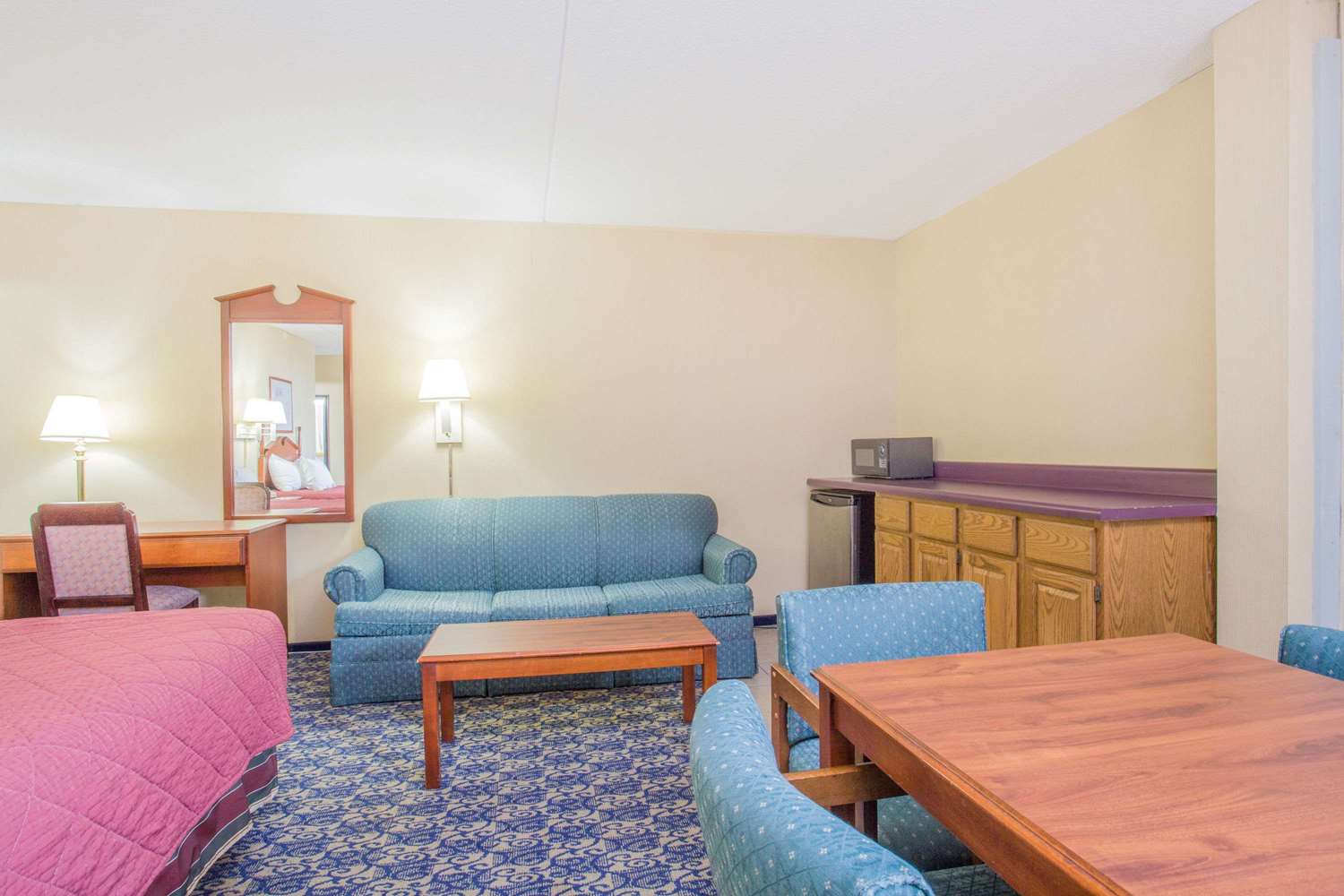 Ramada By Wyndham Angola/Fremont Area 18/41