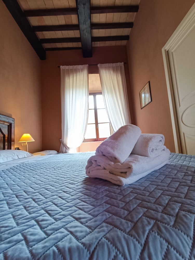 Castello di Baccaresca 27/80