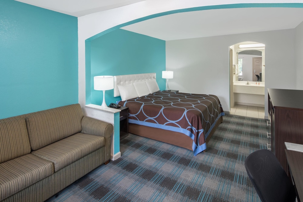 Howard Johnson By Wyndham Vicksburg 22/30