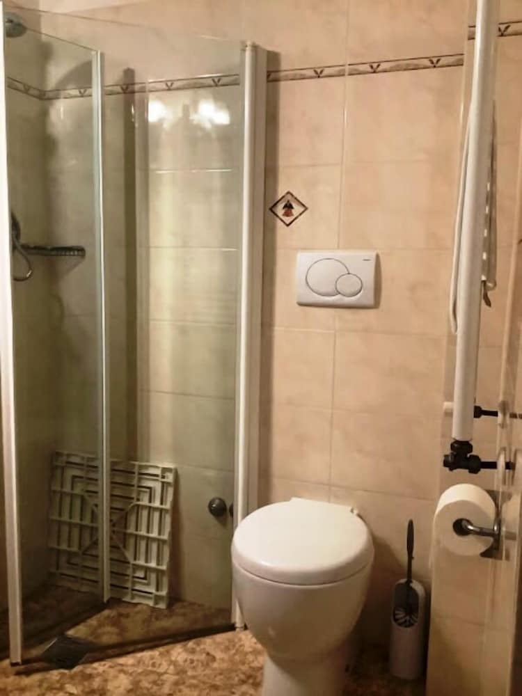 Hotel Savona 66/71