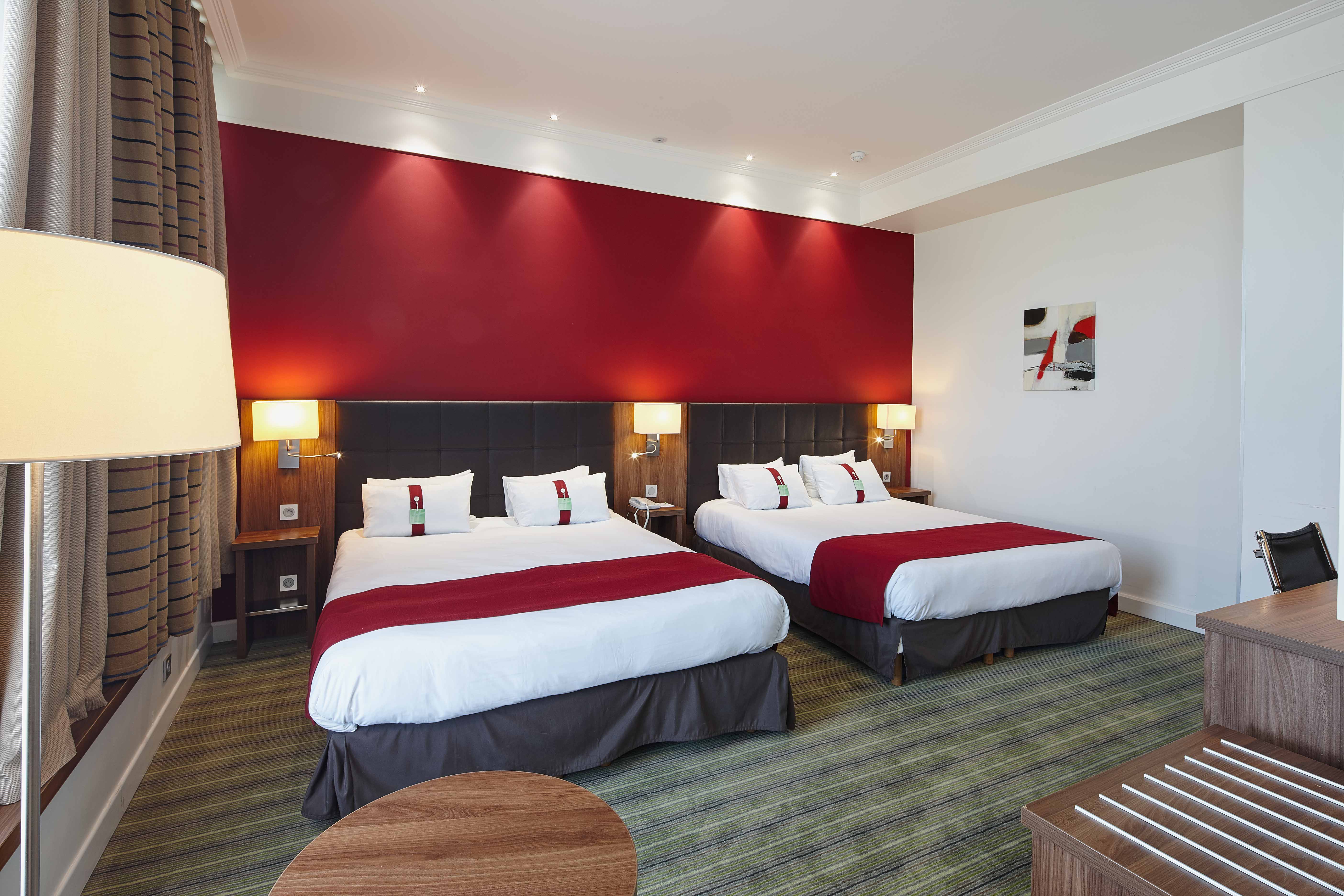 HOLIDAY INN PARIS MARNE LA VALLEE 18/50