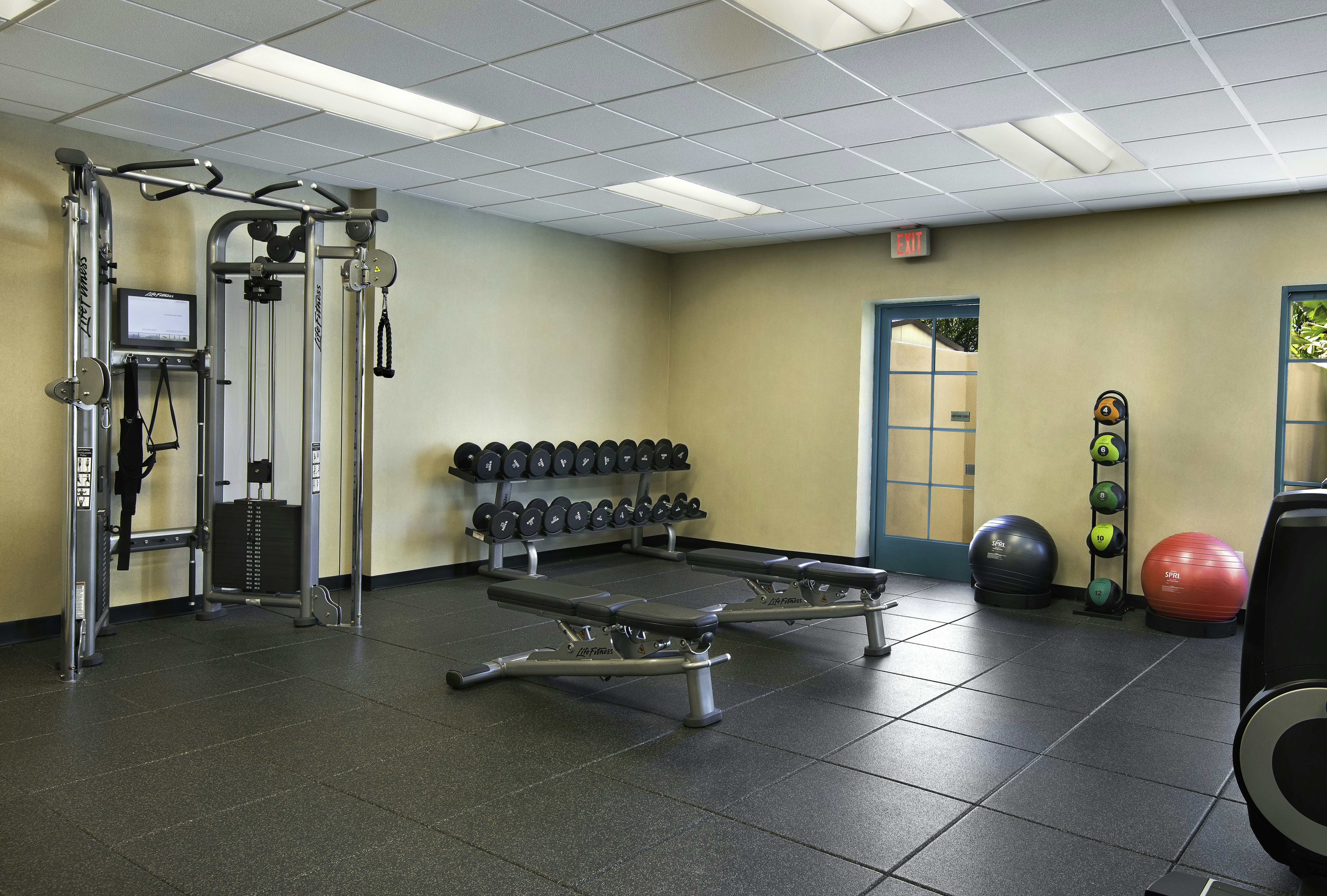 DOUBLETREE BY HILTON SAN PEDRO - PORT OF LOS ANGELES 24/65