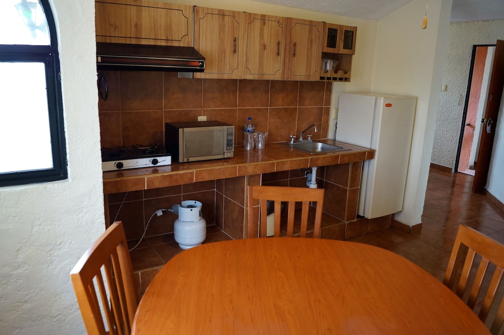 Villa del Sol and Suites 26/62