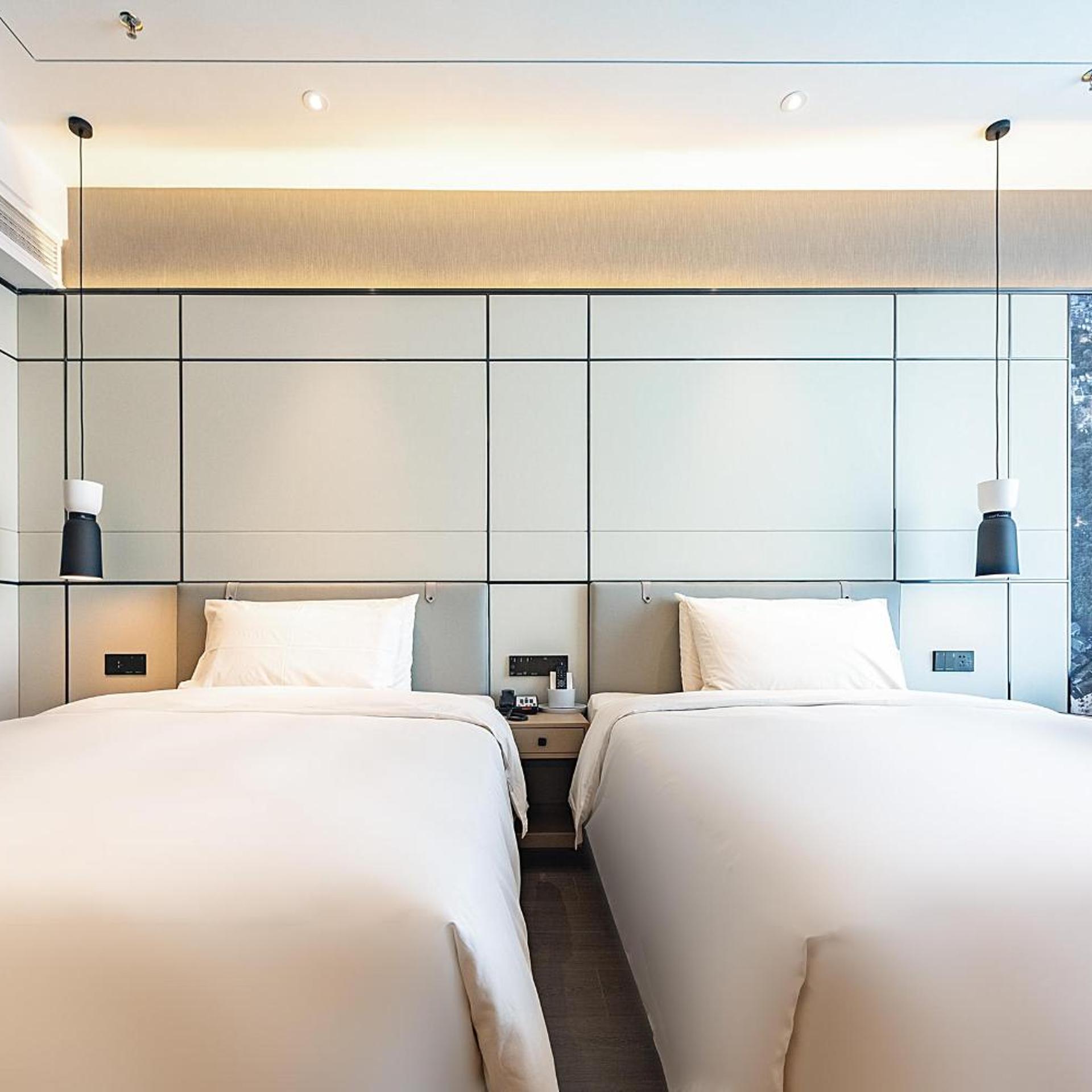Atour Hotel (Huayi Square, Zhongshan Old Town) 12/60