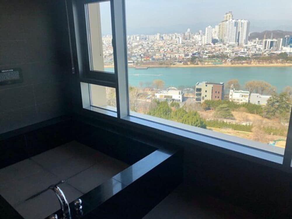 Hotel Susung 48/48
