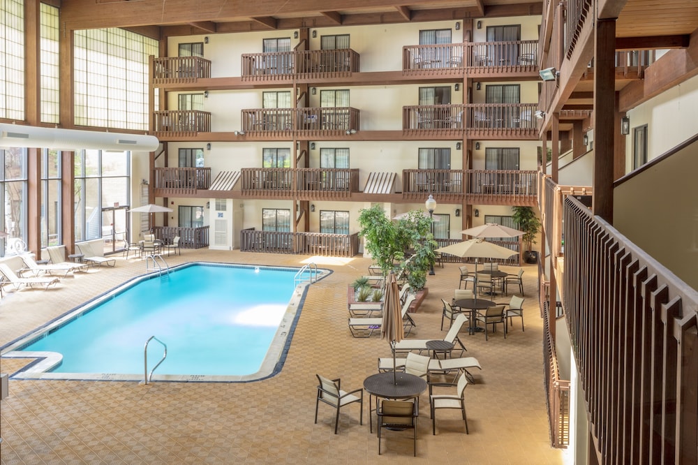 Hotel 1620 Plymouth Harbor 1/65