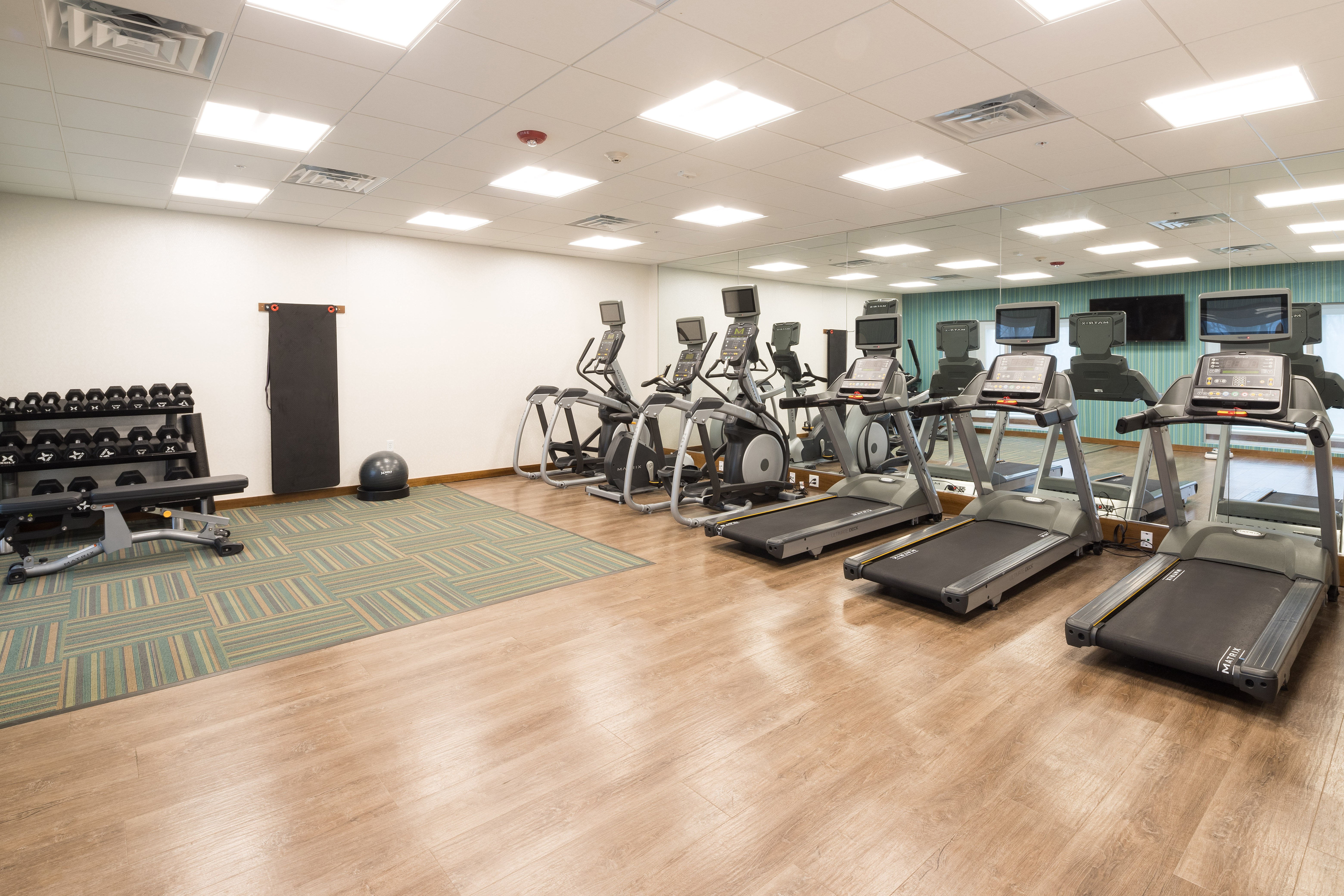 Holiday Inn Express And Suites Auburn 27/46