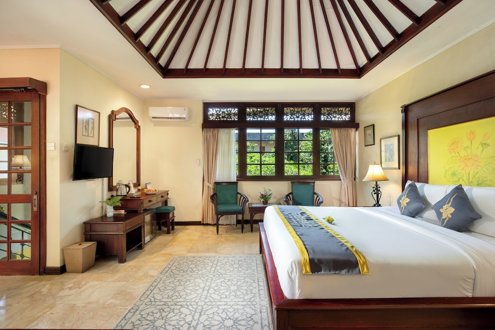 VILLA, 5 BEDS