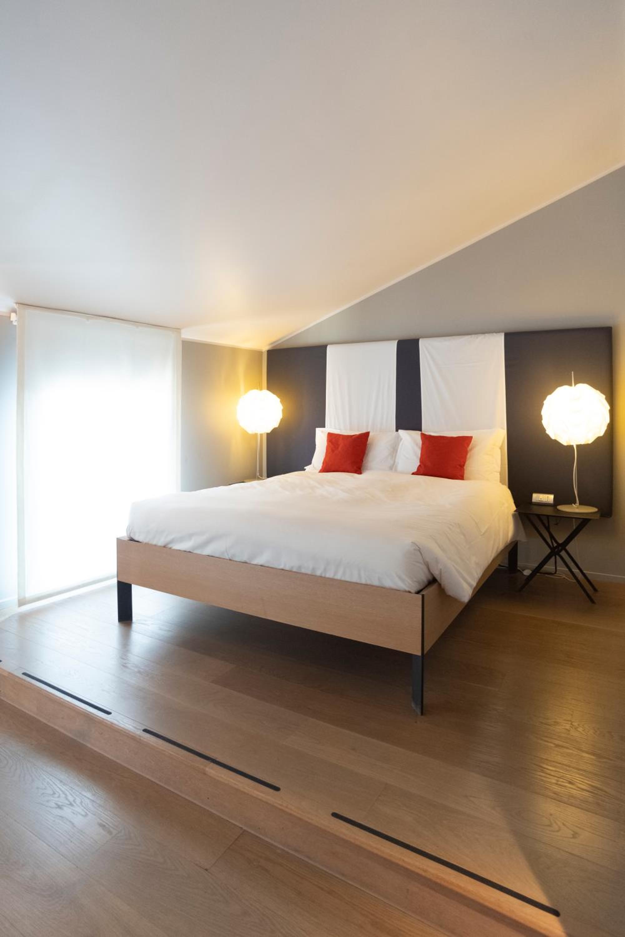 Comfort, Double Bed, Attic