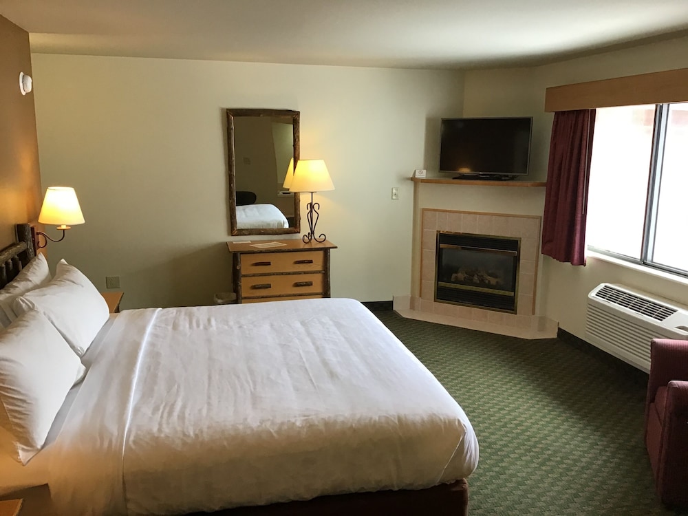 Americinn By Wyndham Cody 13/48