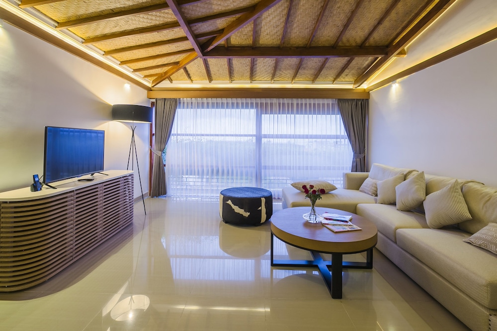 Imani Suite Seminyak 24/50