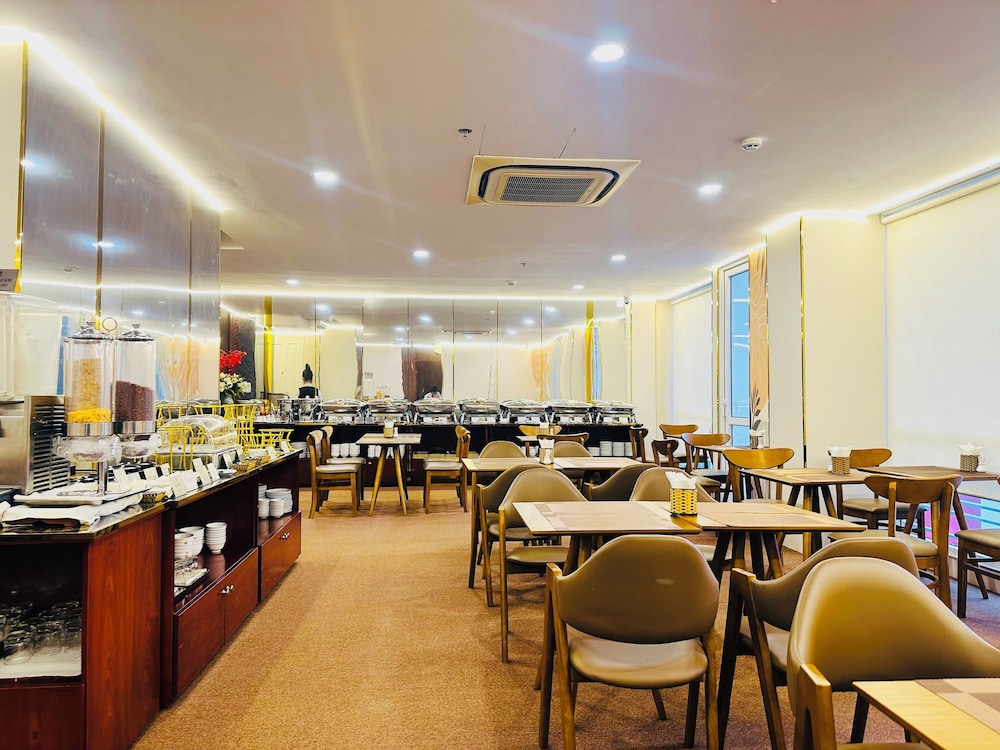 Huong Sen Annex Hotel 55/68